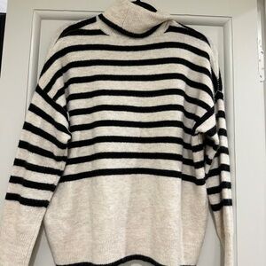 Striped Black and White Women's Sweater